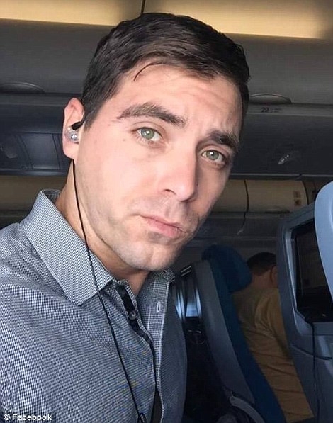 Ο Edward Sotomayor Jr, 34 ετών