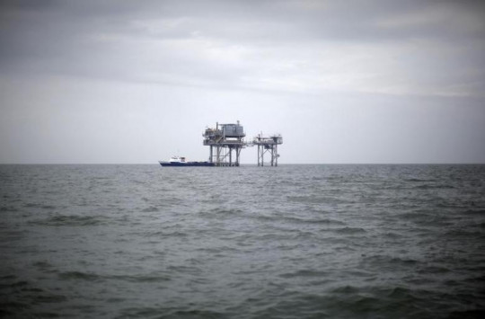 Εταιρείες - Κολοσσοί σε Ιόνιο και Κρήτη για τα πετρέλαια