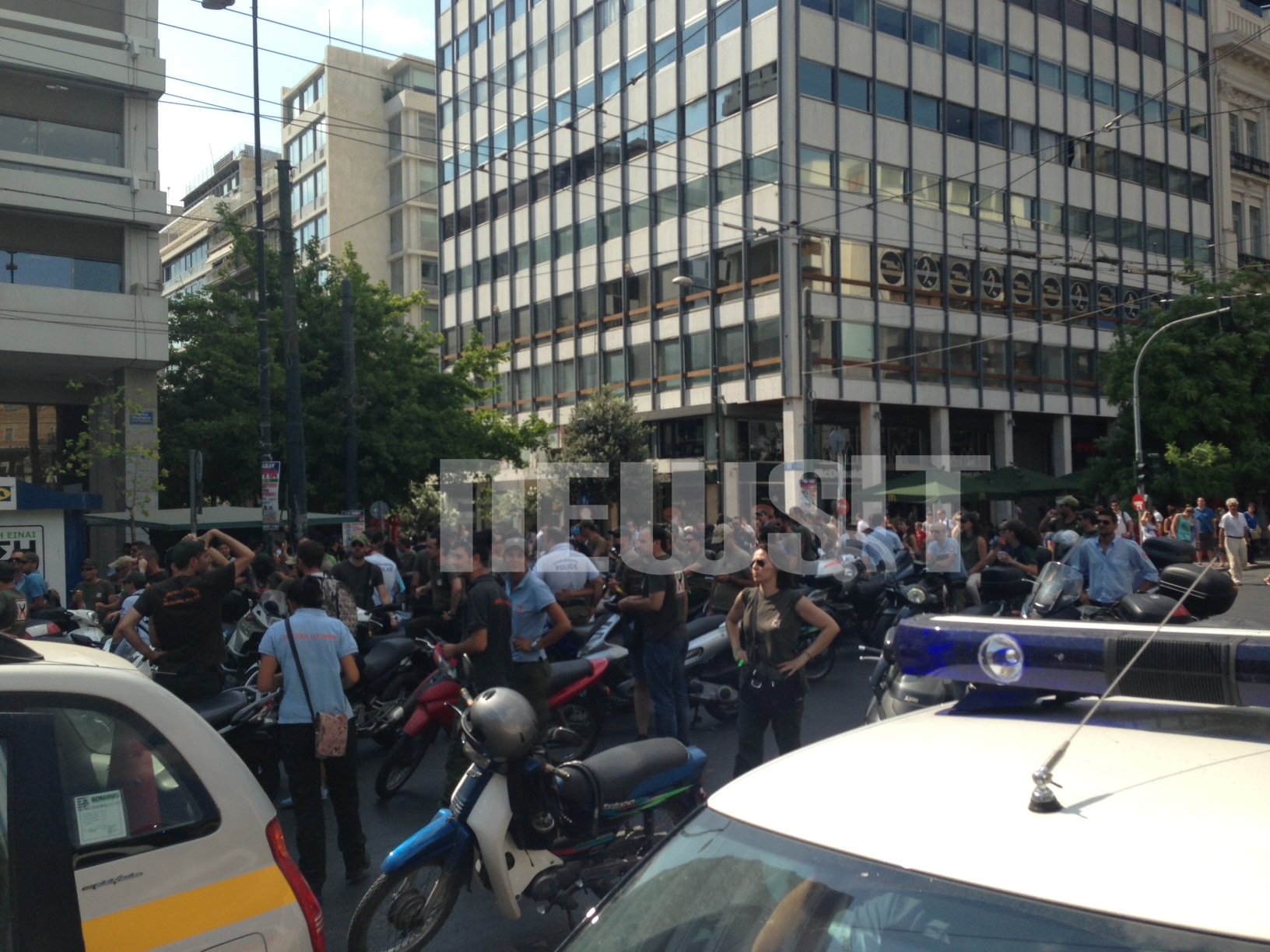 Αντιπροσωπεία των δημοτικών αστυνομικών συναντήθηκε το μεσημέρι με τον Ευ. Βενιζέλο ΦΩΤΟ NEWSIT