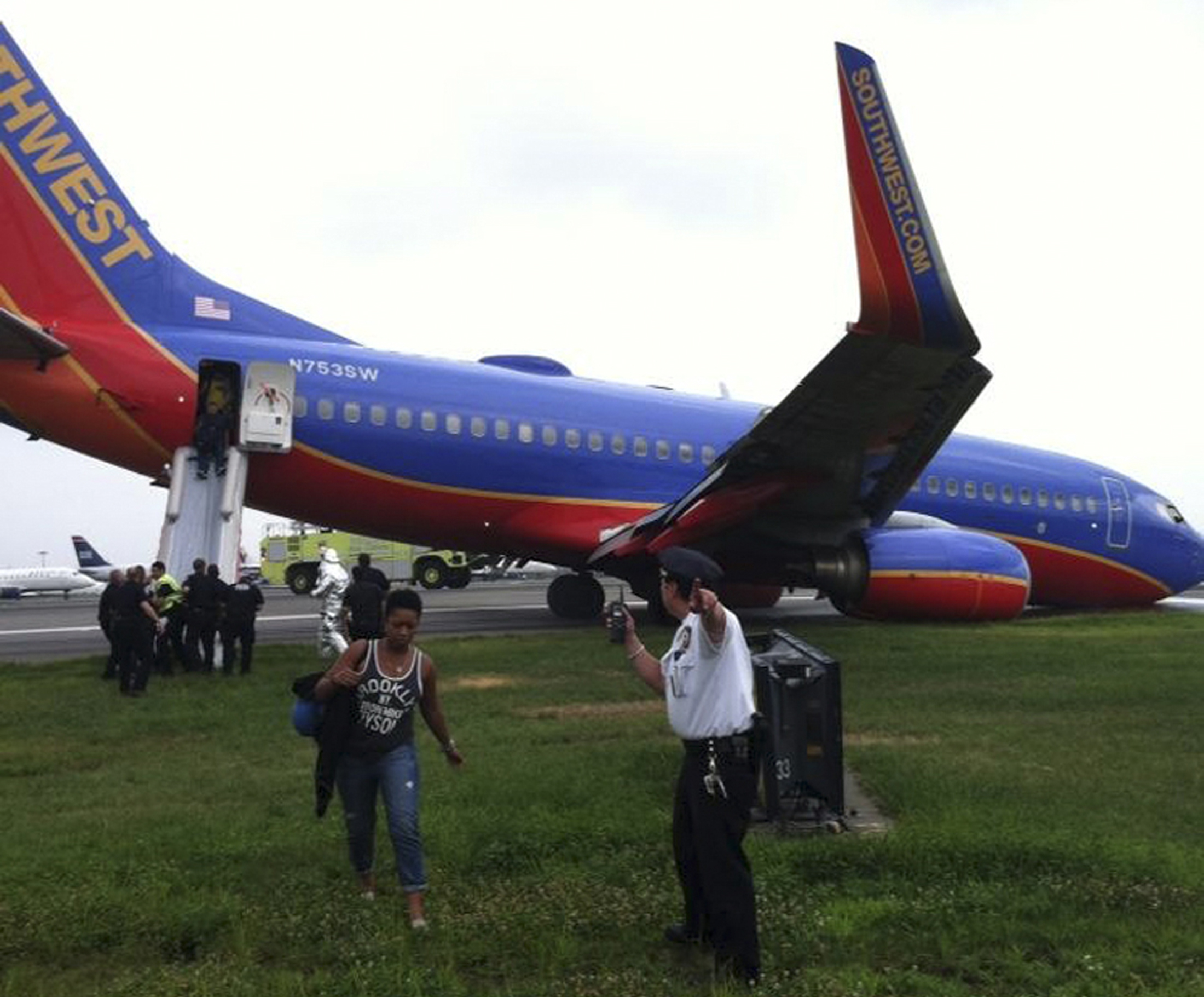 Η εντολή εκκένωσης του αεροσκάφους ήταν άμεση - ΦΩΤΟΓΡΑΦΙΑ REUTERS