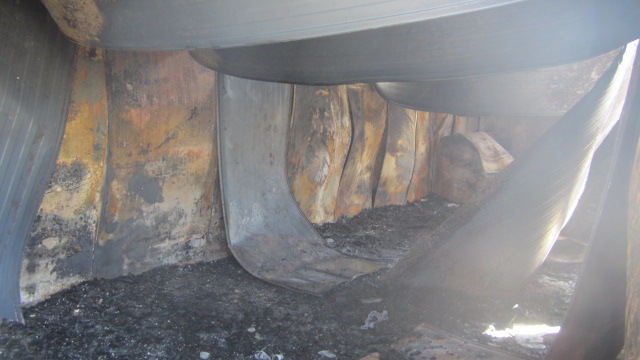 Σύμφωνα με την αστυνομία, 8 οικίσκοι κάηκαν ολοσχερώς ΦΩΤΟ astynomia.gr
