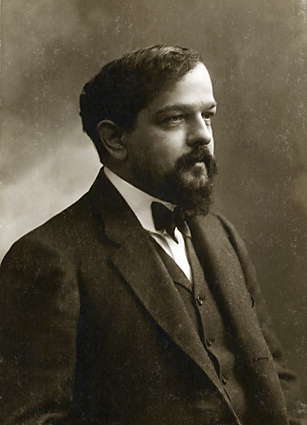 O Claude Debussy το 1908