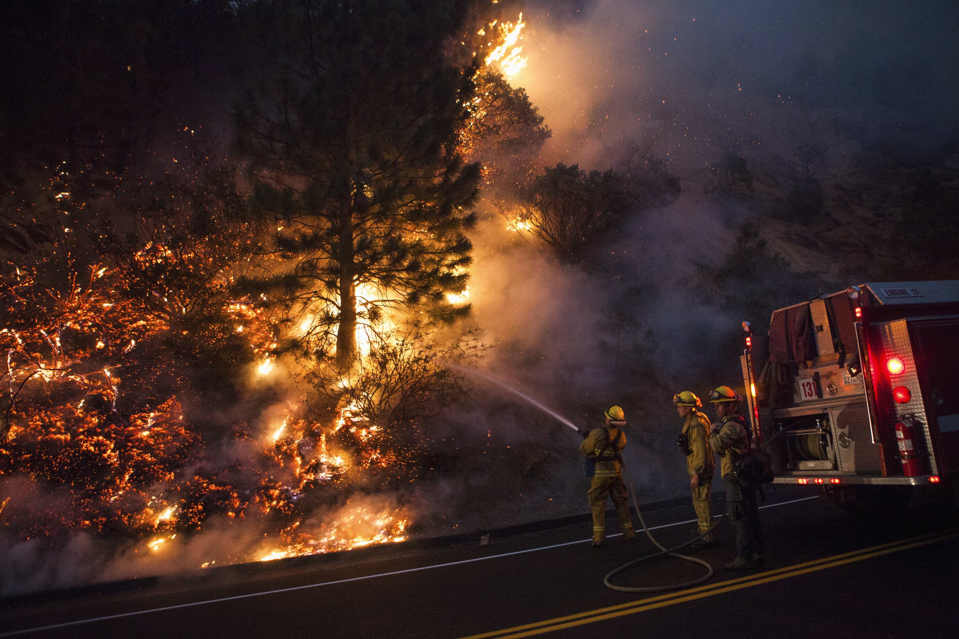 Μόλις το 7% της φωτιάς έχει σβηστεί - ΦΩΤΟΓΡΑΦΙΑ REUTERS