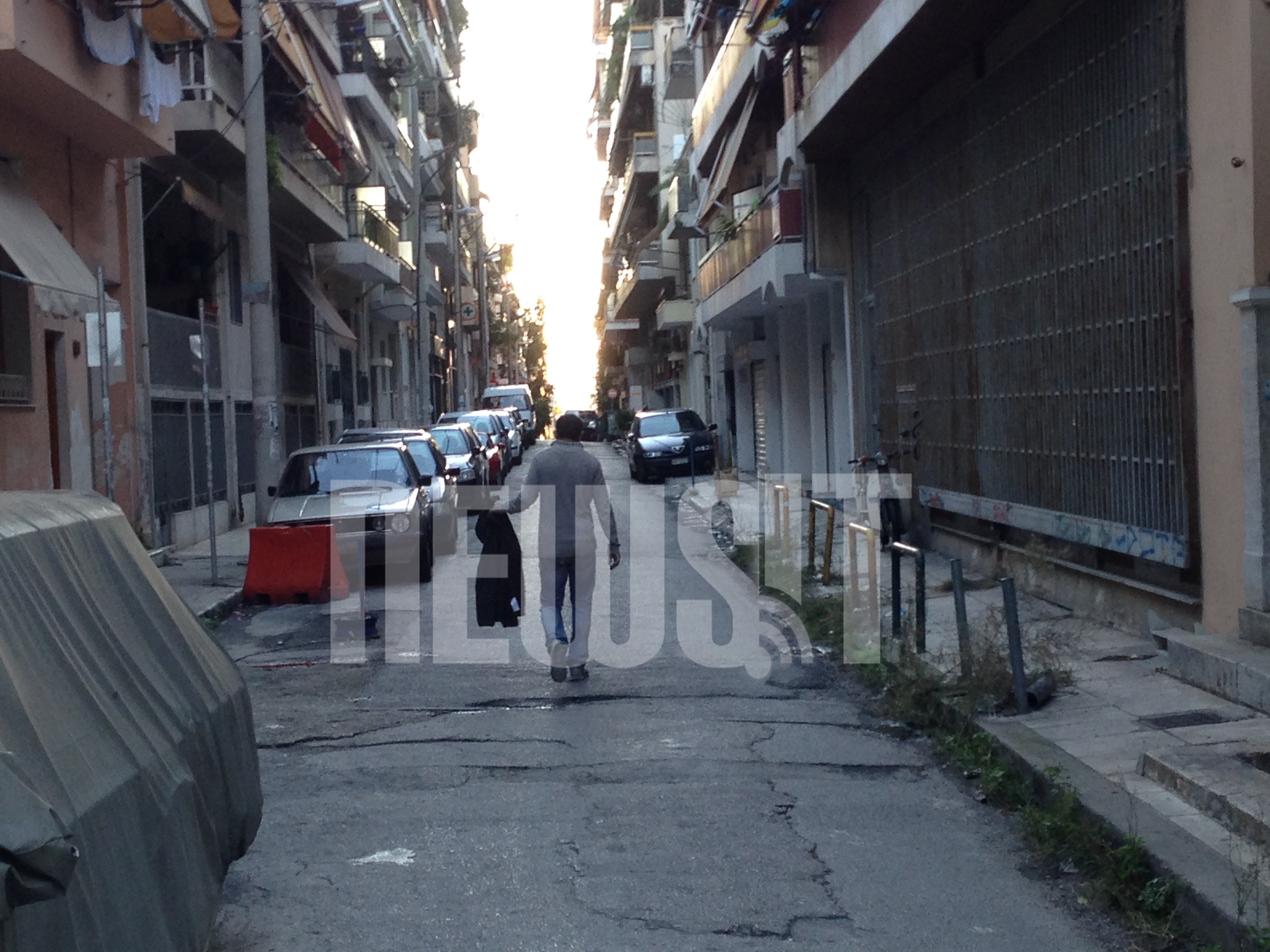 Η οδός Λουκά Ράλλη ήταν μια από τις περιοχές που χύπαγε ο βιαστής - ΦΩΤΟ NEWSIT 