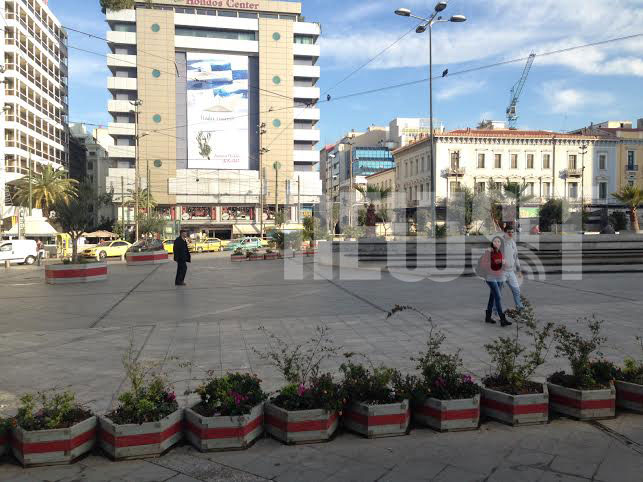 Πλατεία Ομονοίας: το ΜΟΝΑΔΙΚΟ μέρος στην Αθήνα όπου επιτρέπονται οι... συγκεντρώσεις