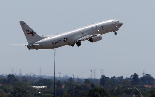 Το αεροσκάφος του αμερικανικού ναυτικού Poseidon 8 συμμετέχει στις έρευνες για το εξαφανισμένο Boeing