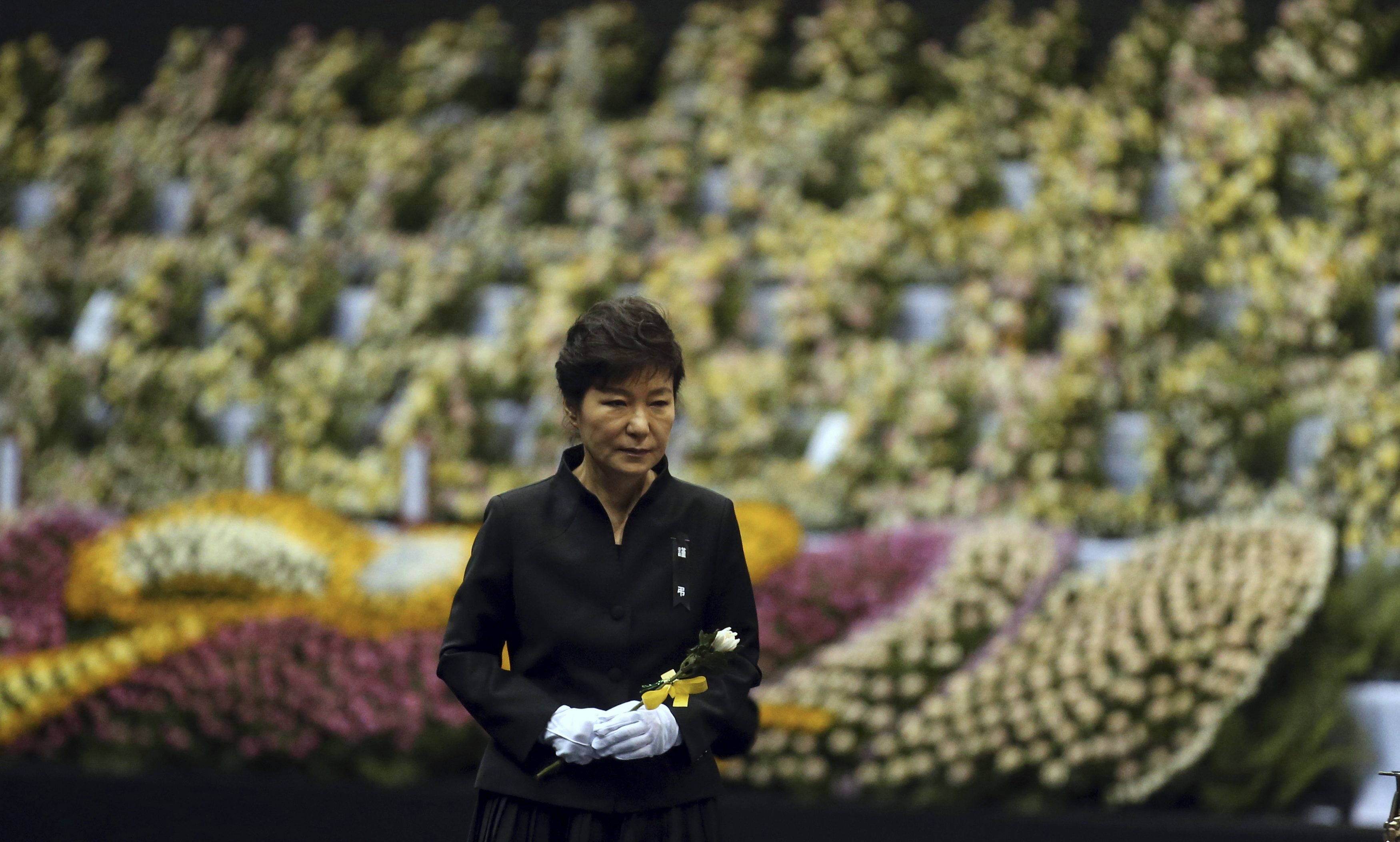 Φωτό - Reuters - Η Πρόεδρος της Ν. Κορέας, Παρκ Γκέουν-Χίε