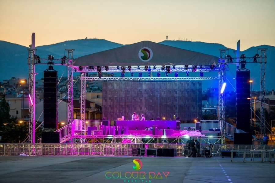 φωτο απο facebook/colour day festival