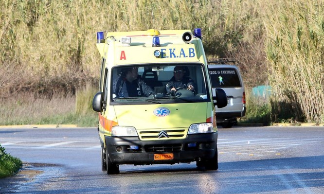 Η ΠΟΕΔΗΝ καταγγέλλει ότι πεθαίνουν άνθρωποι στην άσφαλτο στα νησιά μας