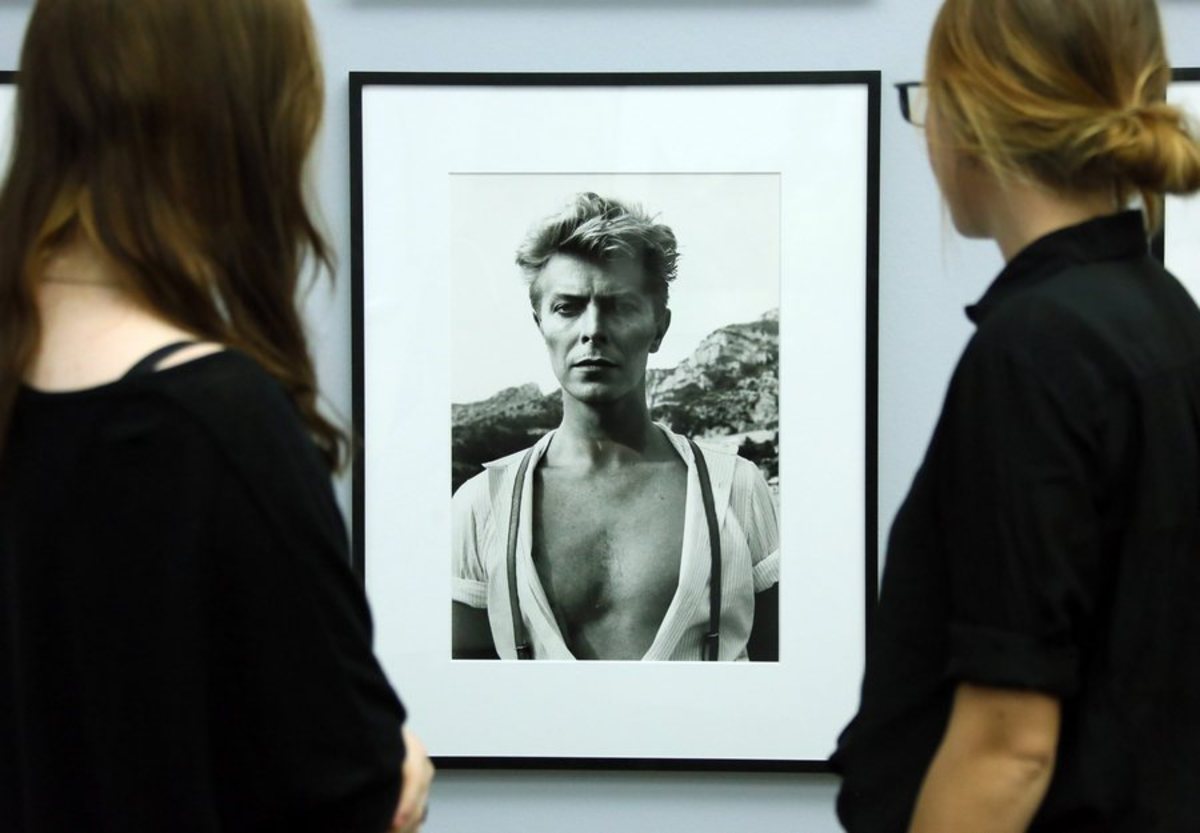 David Bowie – Μελίνα Μερκούρη – Δυο θρύλοι χωρούν σε μια φωτογραφία;