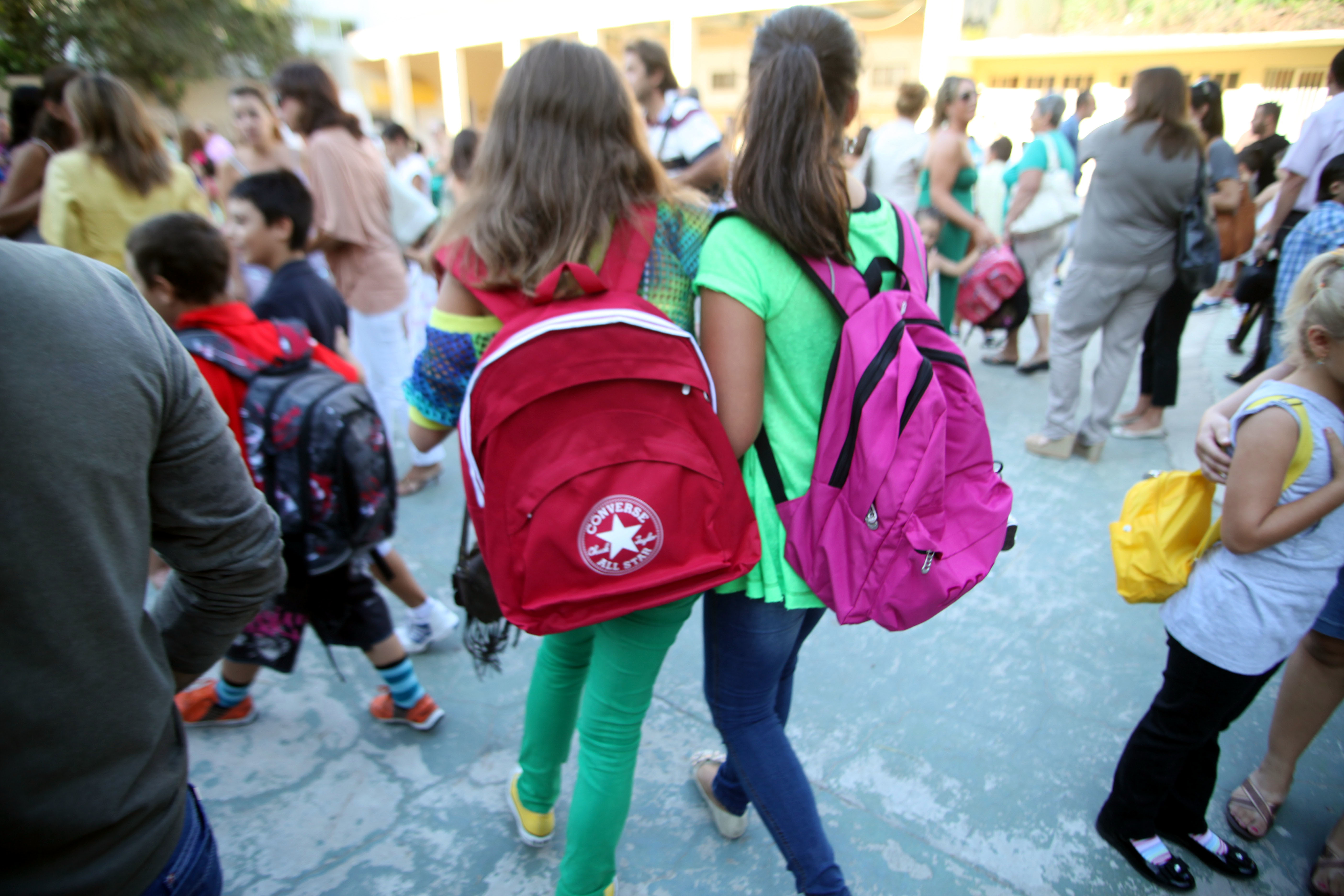 Θεσσαλονίκη: “Καμπανάκι” για τη μεταφορά 12.500 μαθητών