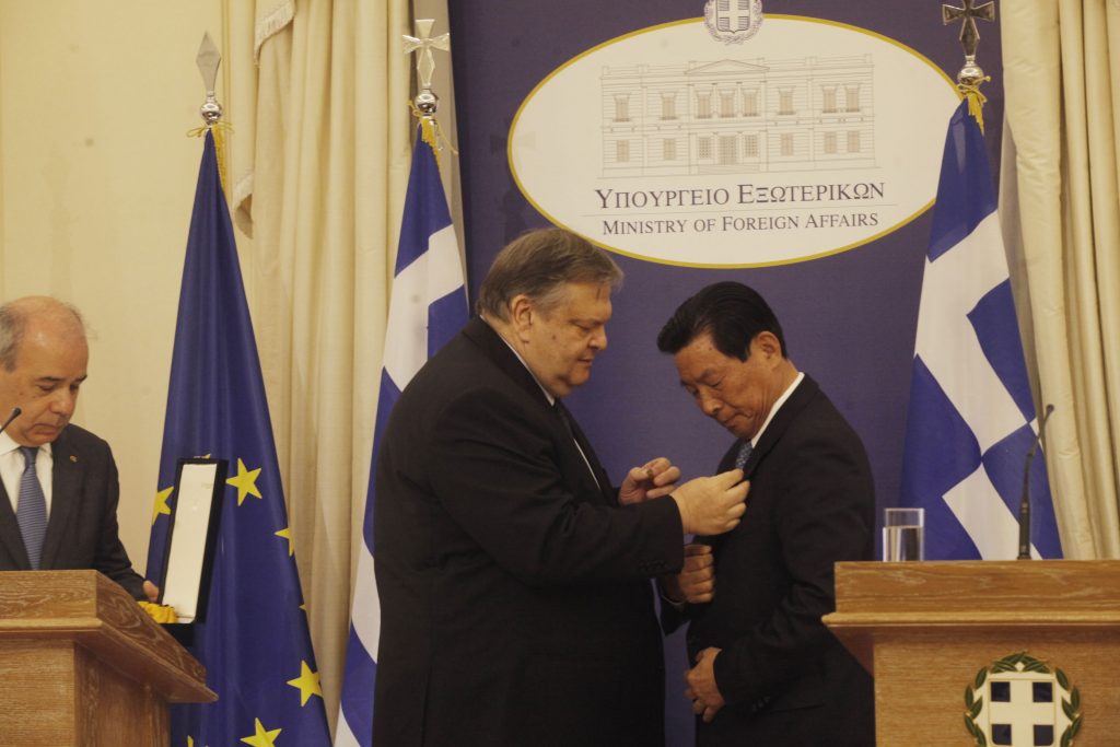 Πρόεδρος Cosco: Η Ελλάδα είναι η πρώτη χώρα που θα ανακάμψει!