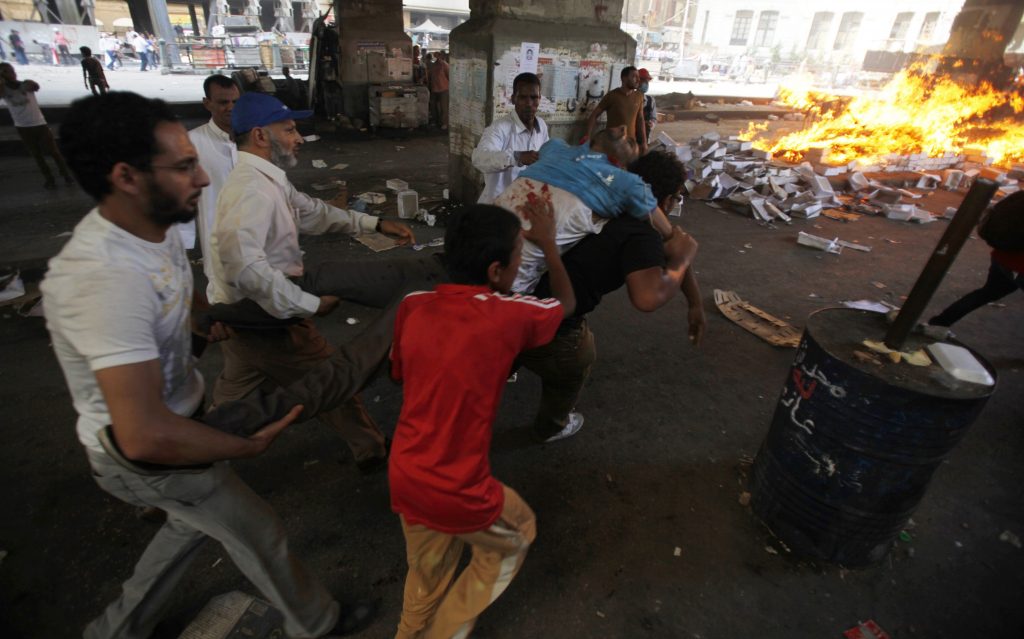 “Η Παρασκευή της οργής” στην Αίγυπτο με 70 νεκρούς – Μήνυμα κυβένρησης: Μαχόμαστε κατά της τρομοκρατικής συνωμοσίας των Αδελφών Μουσουλμάνων