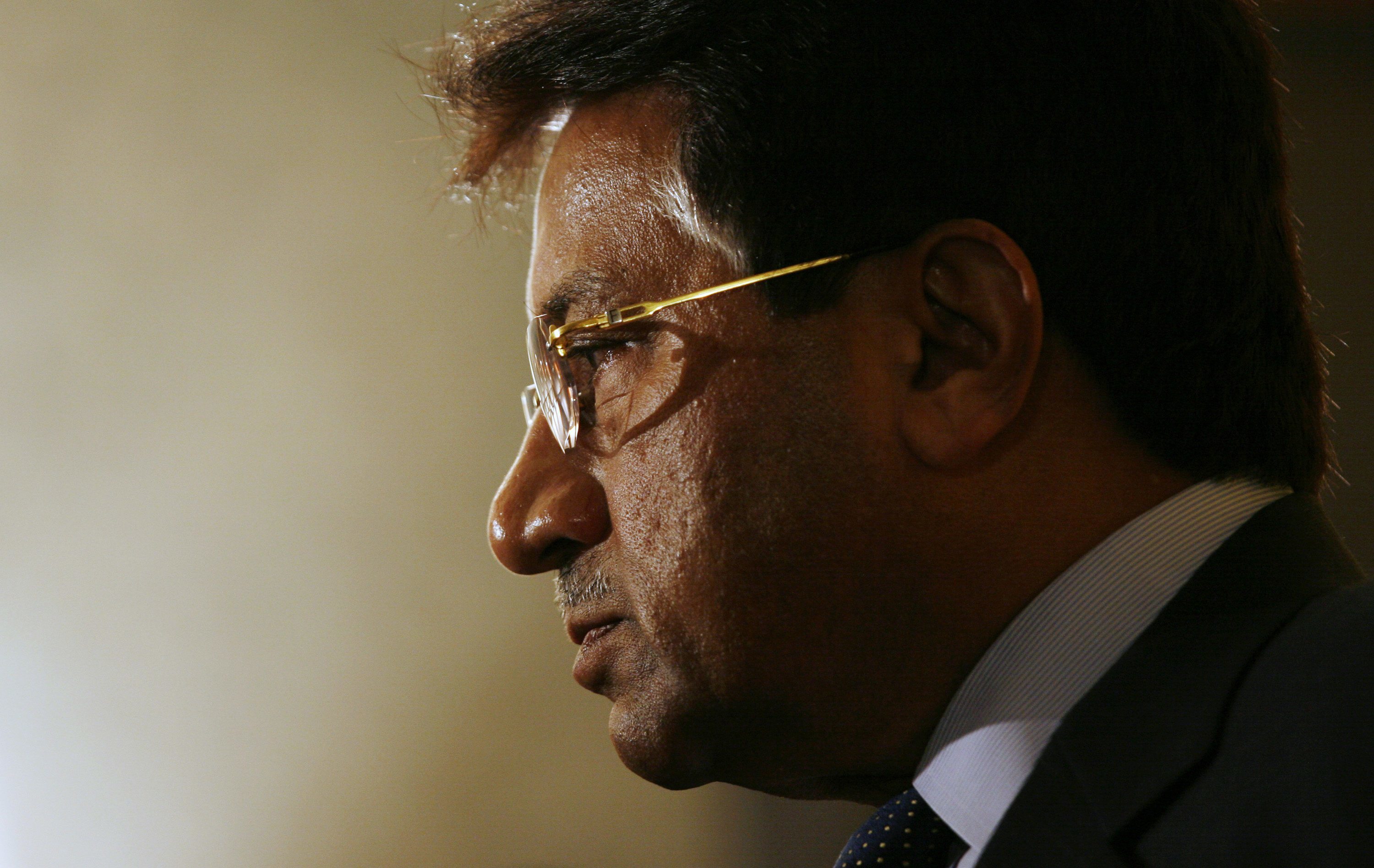 Σε κατ’ οίκον περιορισμό ο πρώην Πρόεδρος του Πακιστάν Μουσάραφ