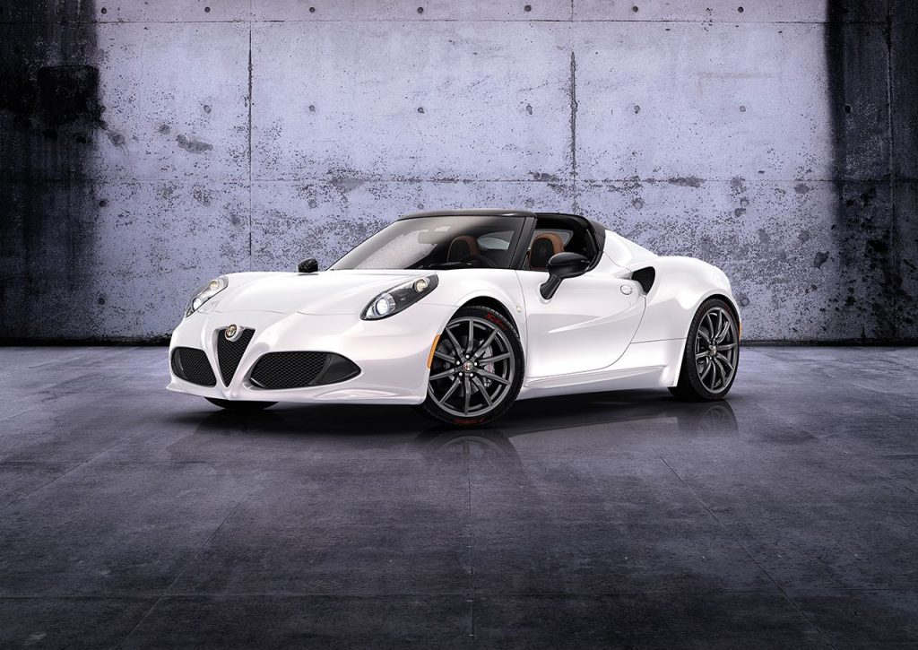 Αποκαλύφθηκε και επίσημα η ανοιχτή Alfa Romeo 4C