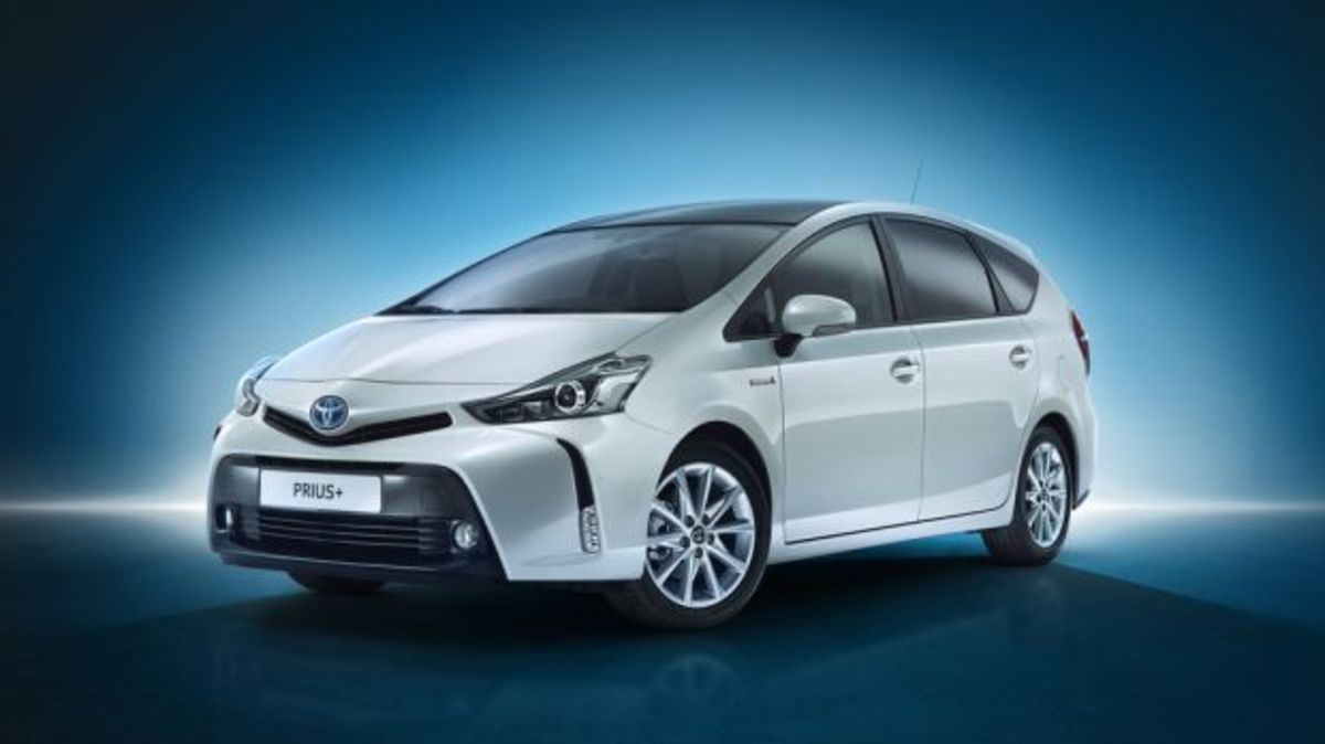 Toyota Prius+: Ανανέωση για το 7θέσιο υβριδικό