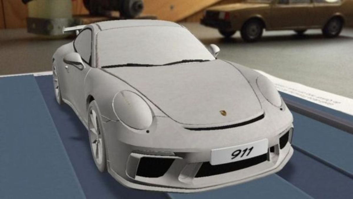 Πρόωρη αποκάλυψη για τη νέα Porsche 911 GT3