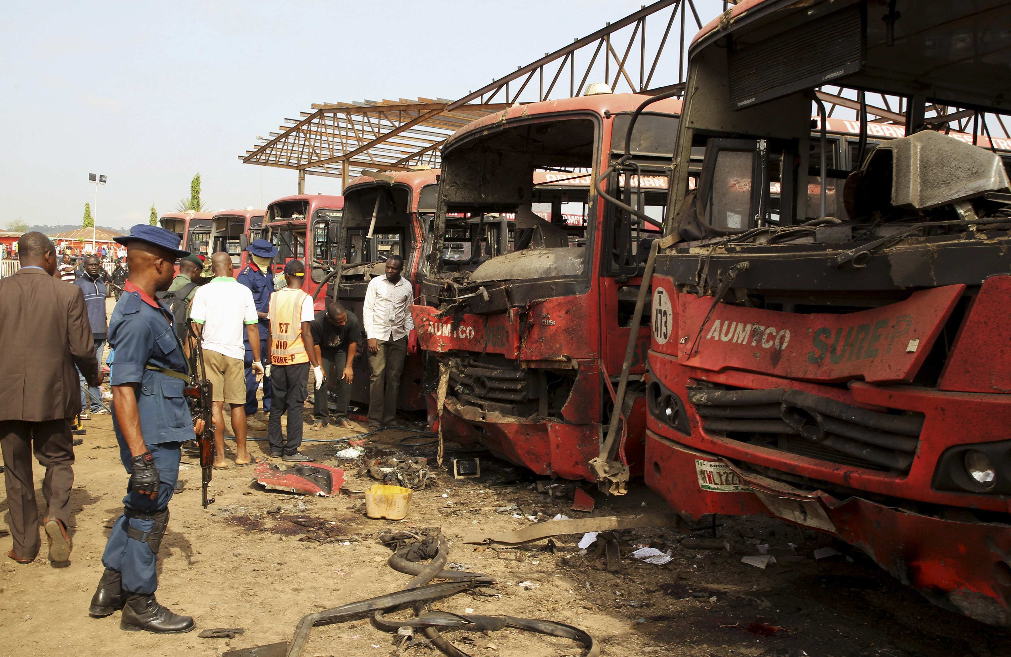 Νιγηρία: Μάτωσαν τα πάντα! Φόβοι για 200 νεκρούς από την έκρηξη σε σταθμό λεωφορείων
