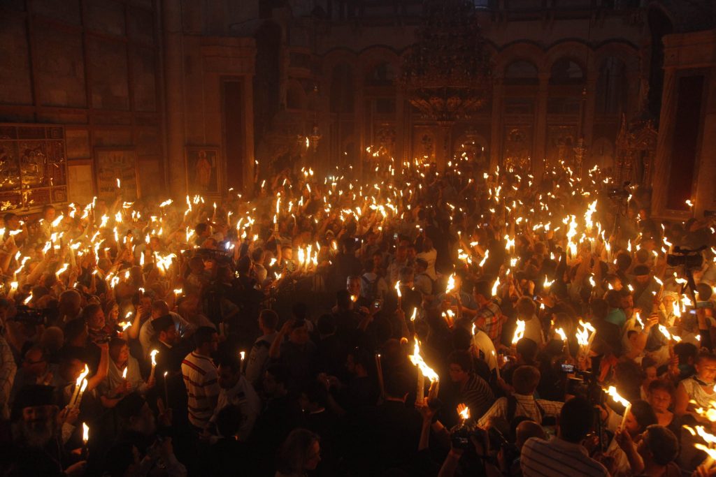 Πώς θα έρθει το Άγιο Φως στην Ελλάδα – Όλη η διαδικασία