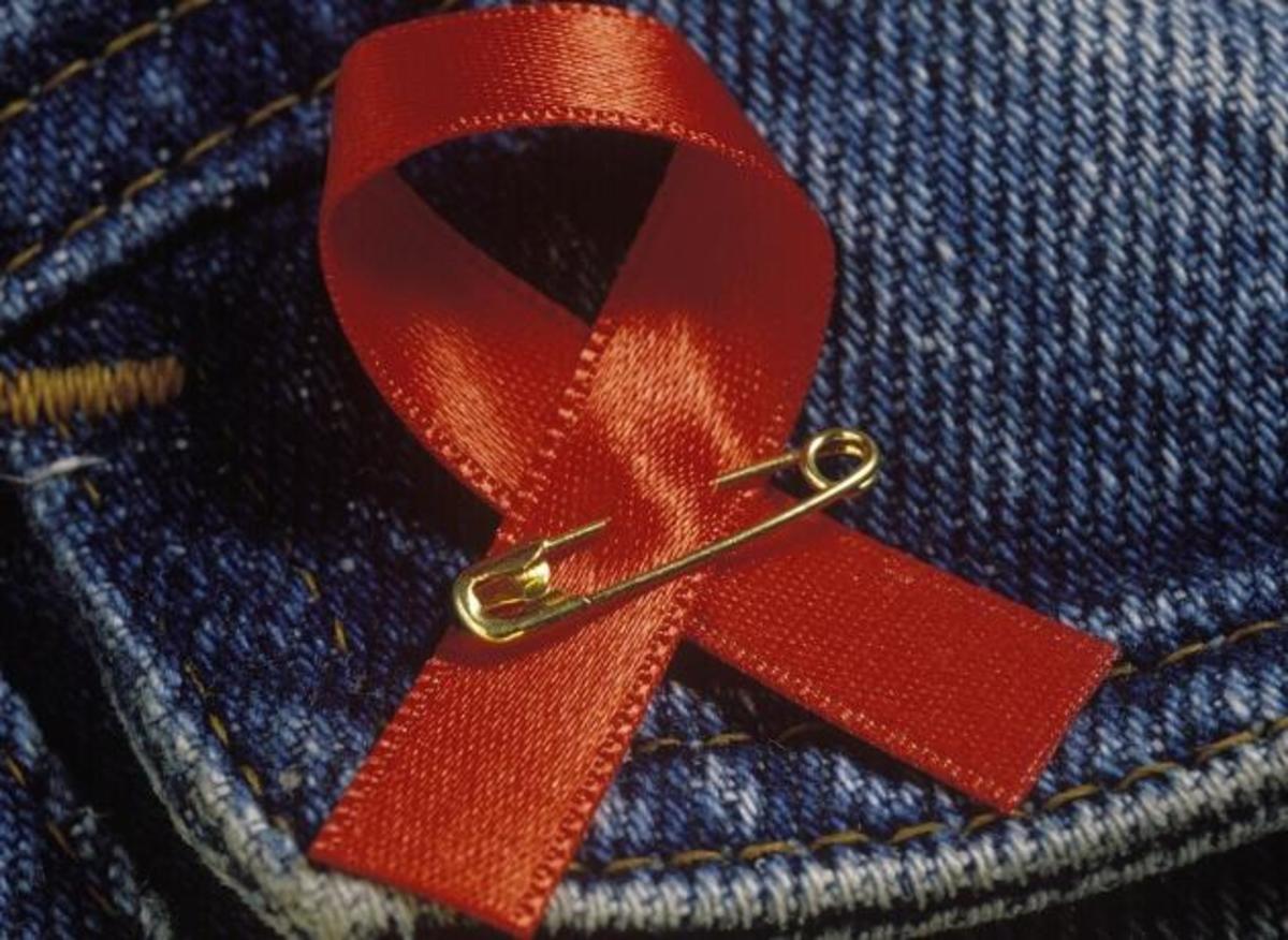 Παγκόσμια μέρα κατά του AIDS! Μην κάνεις πως δεν υπάρχει. Υπάρχει! Μάθε και προφυλάξου…