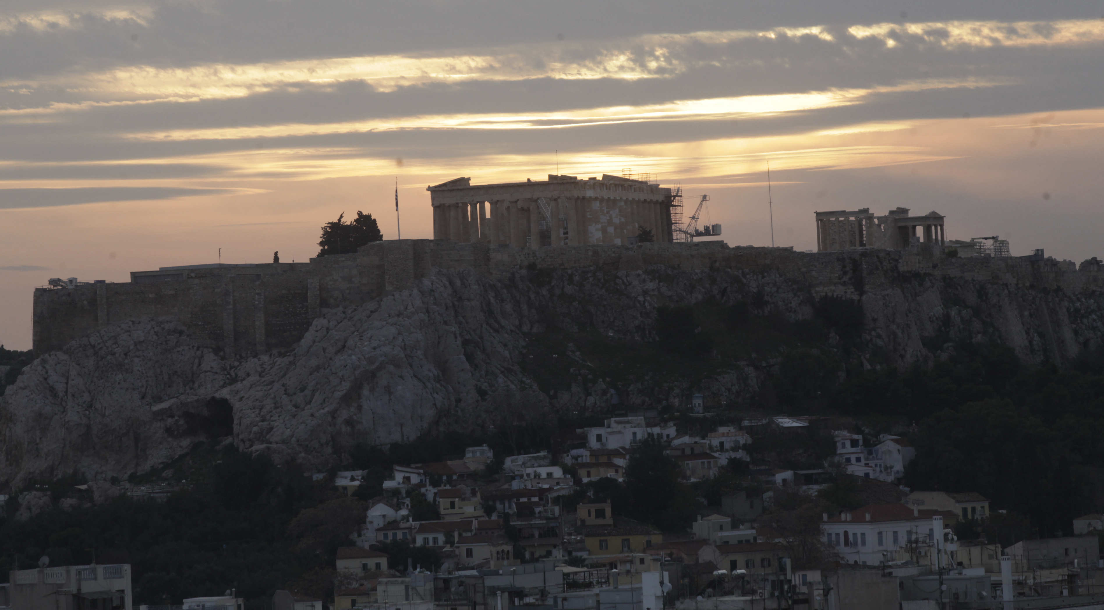 Η Ελλάδα τορπιλίζει την Ευρώπη – Επαναφέρει την κρίση το 2015 – Τι ωραία!