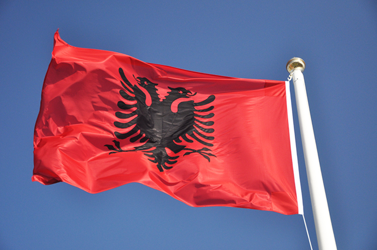 Συμφωνία για δάνειο ύψους 1 δισ. δολαρίων στην Αλβανία