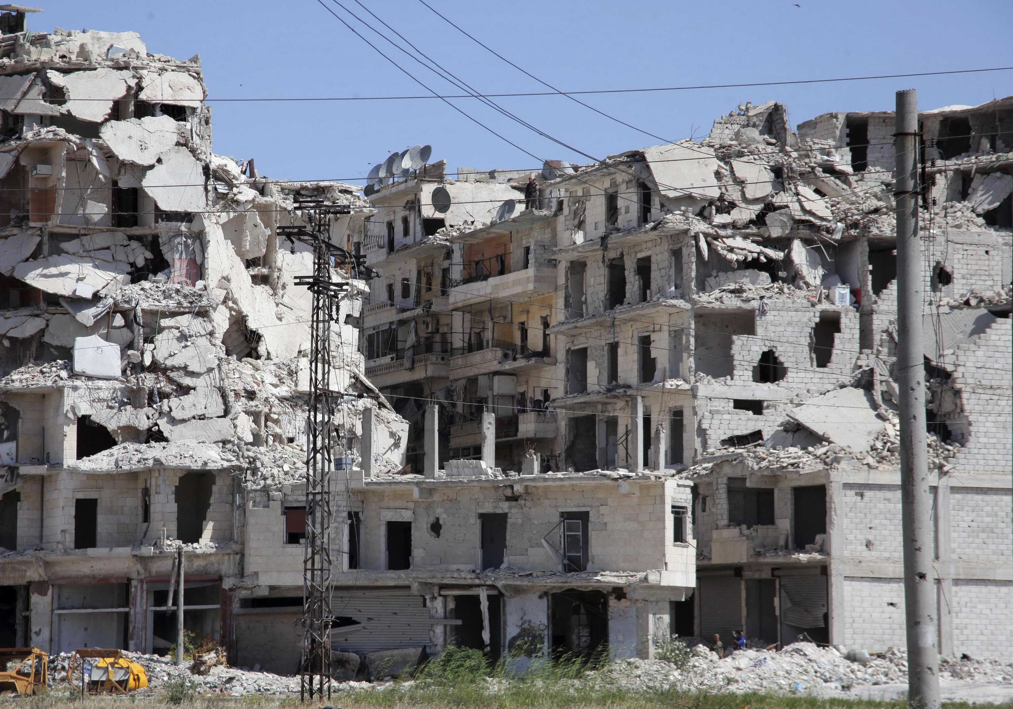 Μέχρι τον Ιούνιο του 2015 παρατείνει η ΕΕ τις κυρώσεις στη Συρία