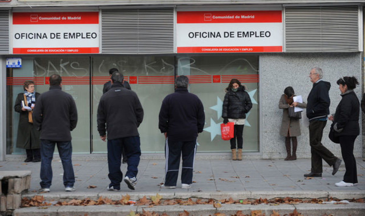 Νέο αρνητικό ρεκόρ ανεργίας στην Ιταλία – 41,6% στους νέους