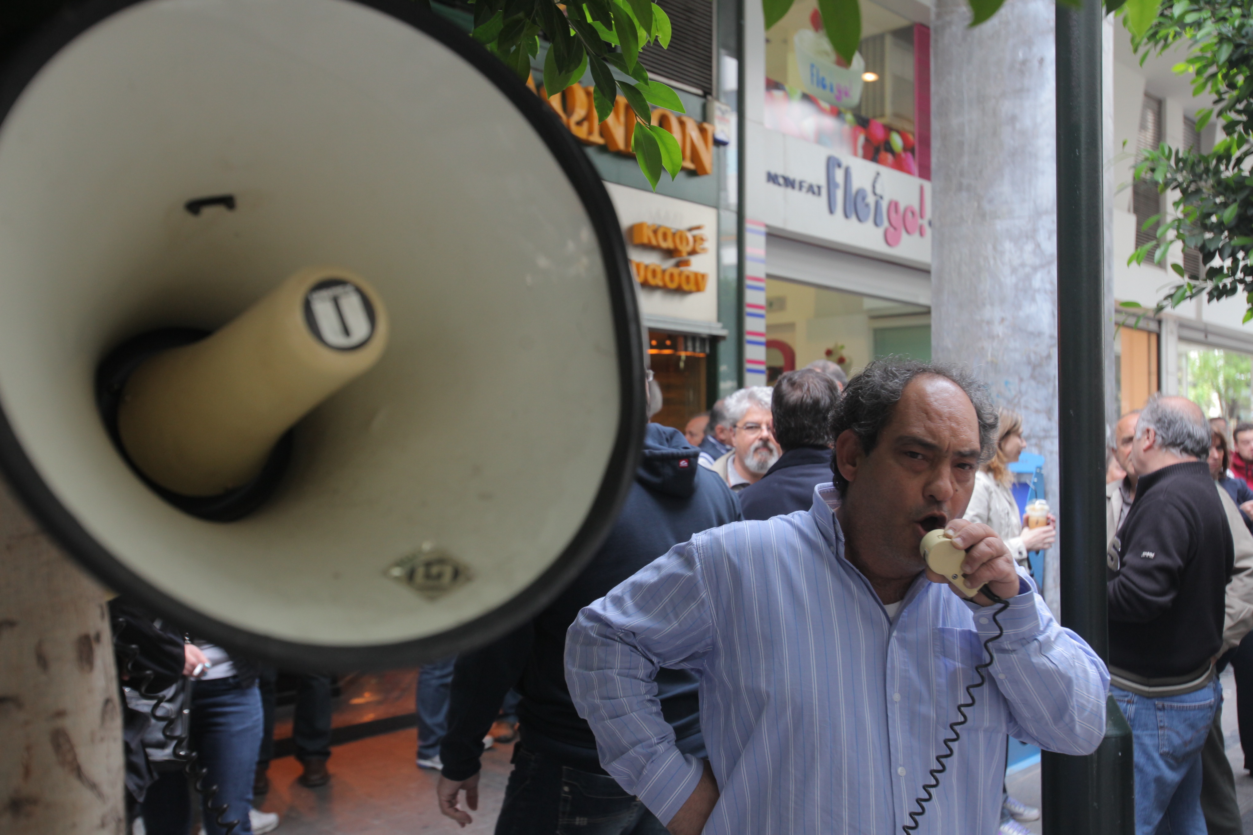 Βουλιάζει η χώρα την Πέμπτη – Δείτε ποιοί απεργούν