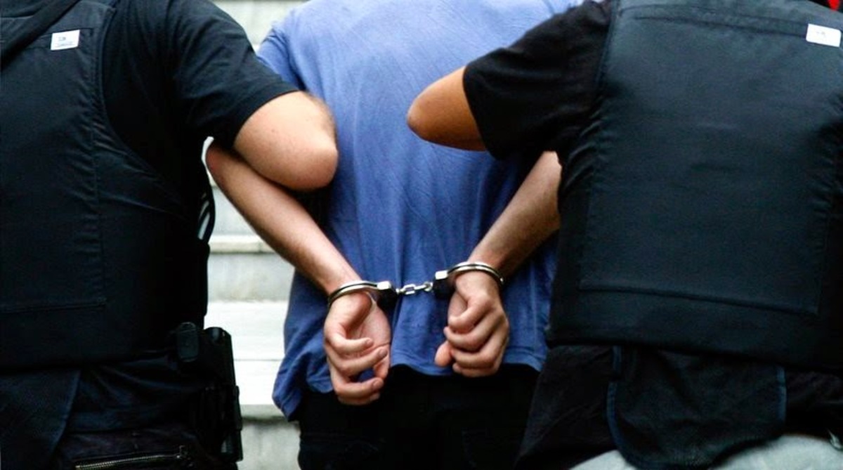 Συνέλαβαν 2 Γεωργιανούς για κλοπές σε καταστήματα