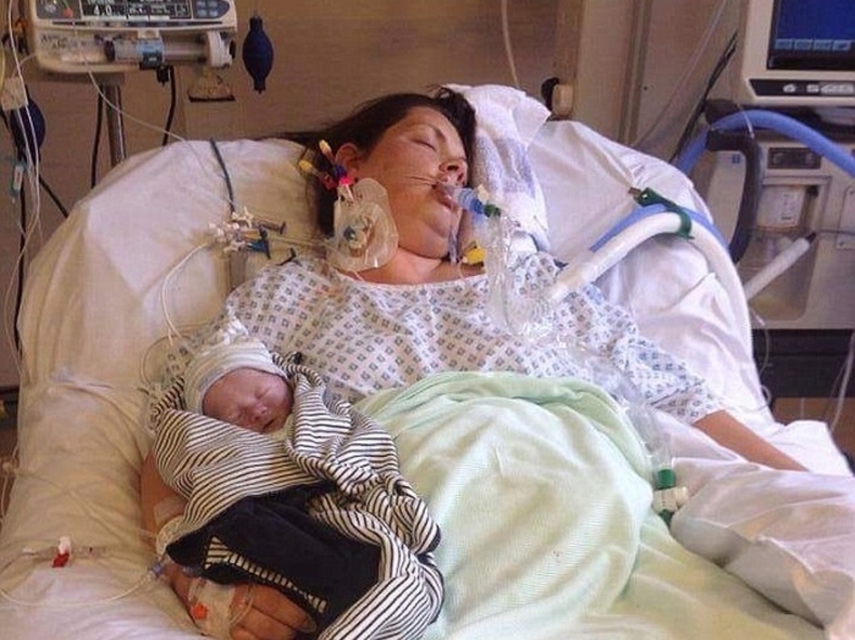 Ραγίζουν καρδιές – Οι 15 μέρες με το μωρό της ξέροντας πως πεθαίνει