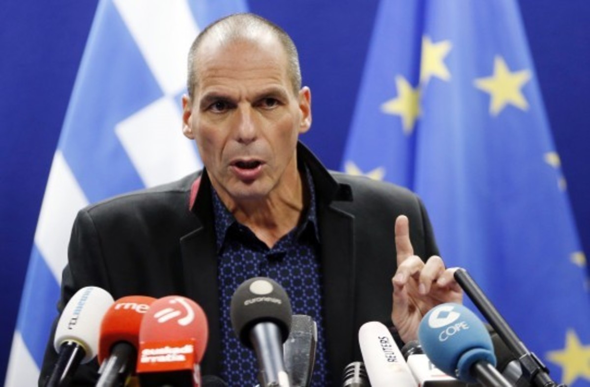 Βαρουφάκης: Οι θεσμοί τα “βρήκαν” με τους ολιγάρχες και διέλυσαν το ΣΔΟΕ