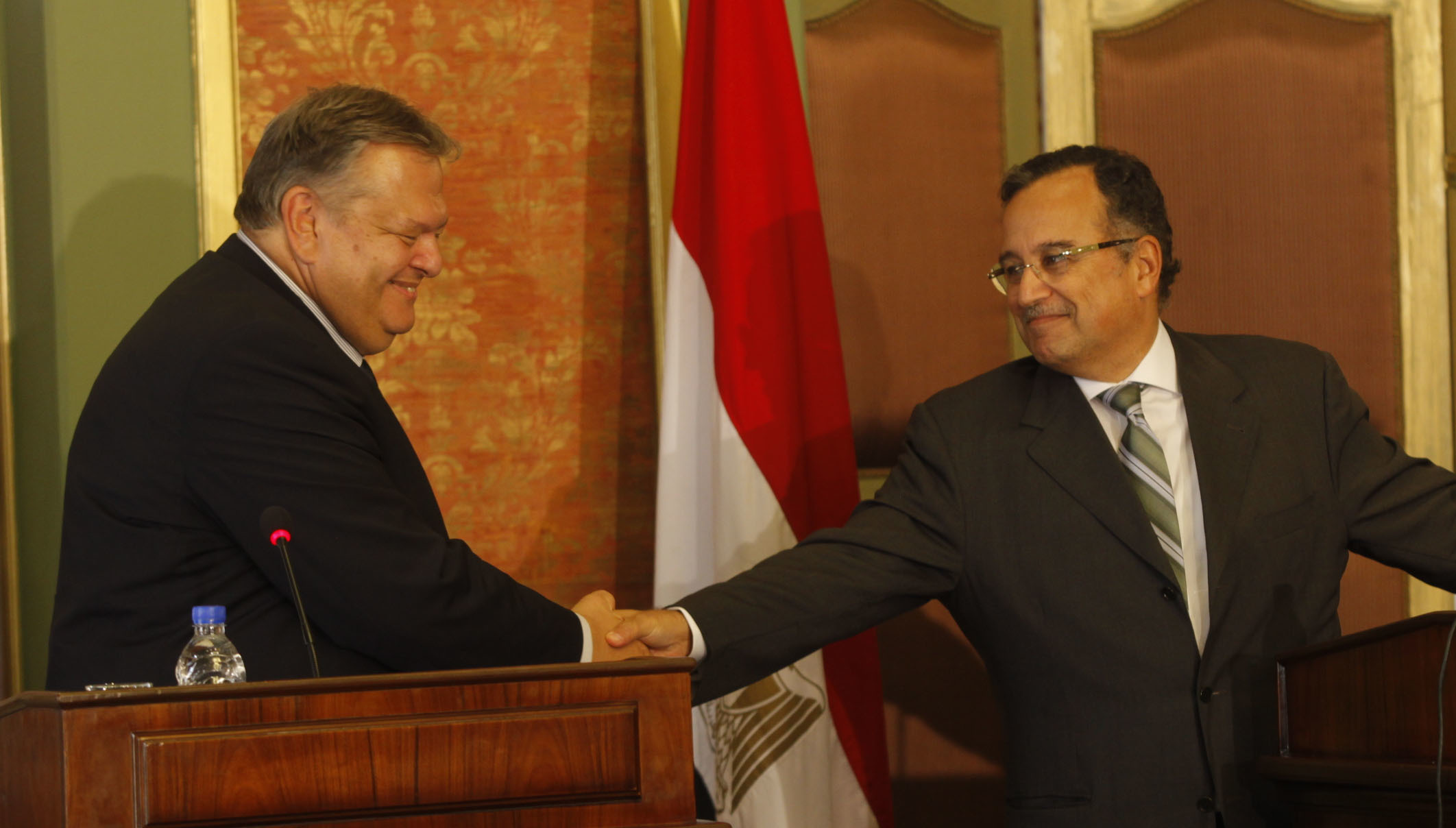 ΦΩΤΟ EUROKINISSI - Eπίσκεψη Ε. Βενιζέλου στην Αίγυπτο - Δηλώσεις με τον ΥΠΕΞ N. Αbil Fahmy