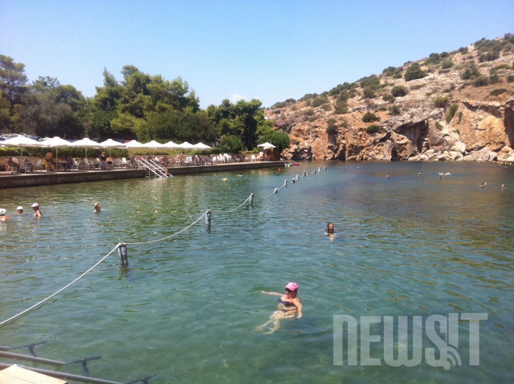 Λίμνη Βουλιαγμένης: βουτιά στο θρύλο – Δείτε ΦΩΤΟ