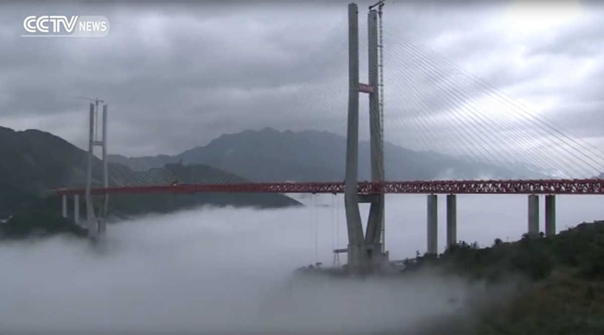 Ζαλίζει η ψηλότερη γέφυρα στον κόσμο! [pics, vid]