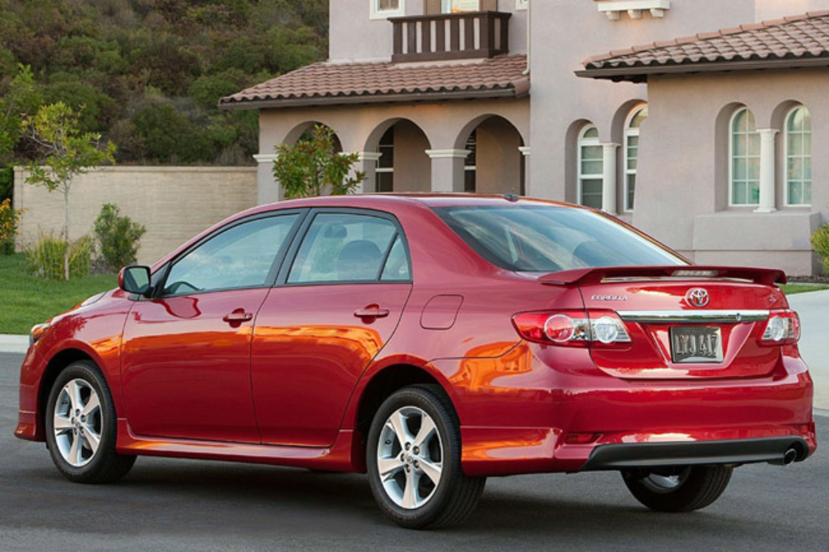 Toyota: Ανακριβές ότι το Focus είναι παγκοσμίως πρώτο σε πωλήσεις το 2012. H Corolla είναι!