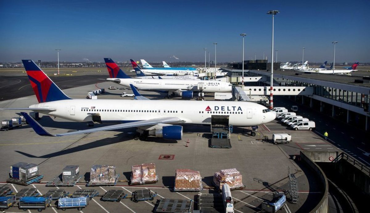 Ξαναρχίζουν οι πτήσεις της Delta Airlines – Αποκαταστάθηκε το πρόβλημα στο σύστημα πληροφορικής της εταιρείας