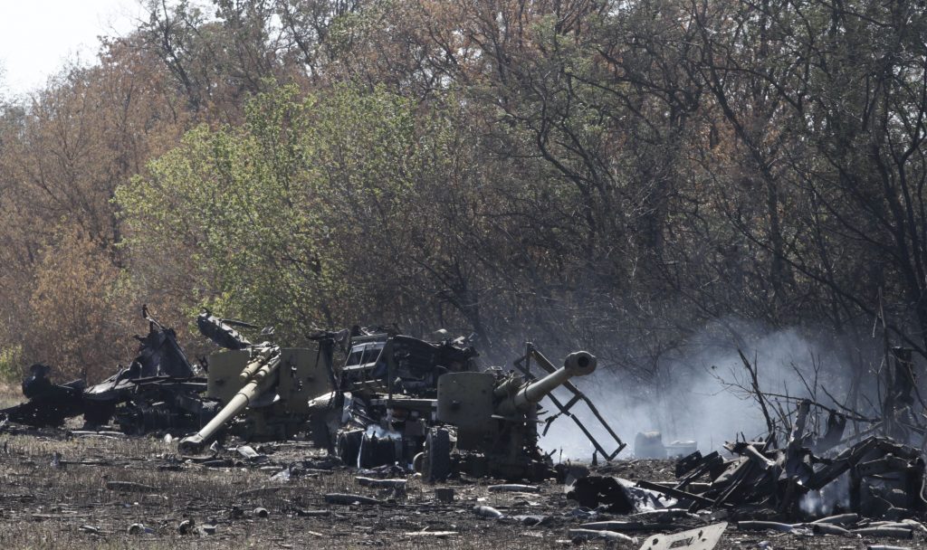 Εκρήξεις και μάχες στην Ουκρανία παρά την εκεχειρία