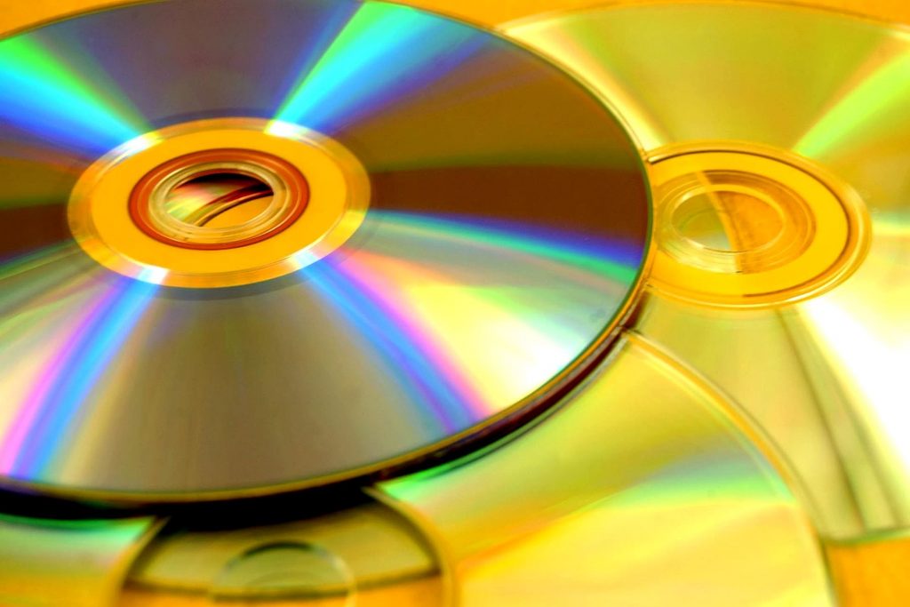 Γερμανία: Το CD με μυστικούς λογαριασμούς που θα αποφέρει έσοδα άνω του μισού δισεκατομμυρίου!