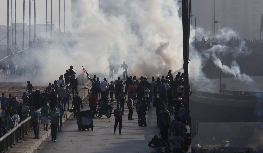Οι συμπλοκές συνεχίζονται σε Κάιρο και Αλεξάνδρεια ΦΩΤΟ REUTERS
