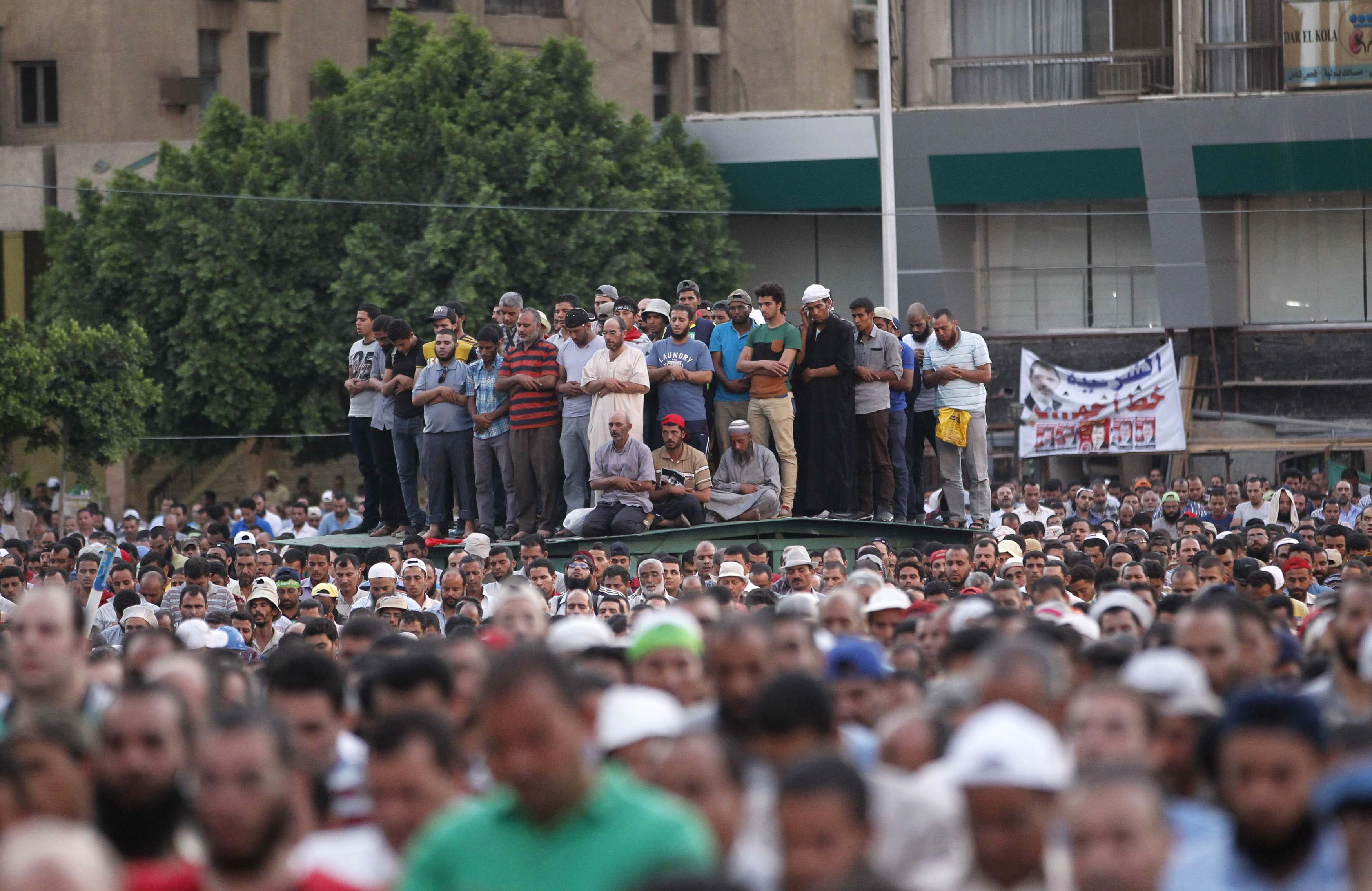 Αίγυπτος: Μαζικές διαδηλώσεις και σήμερα