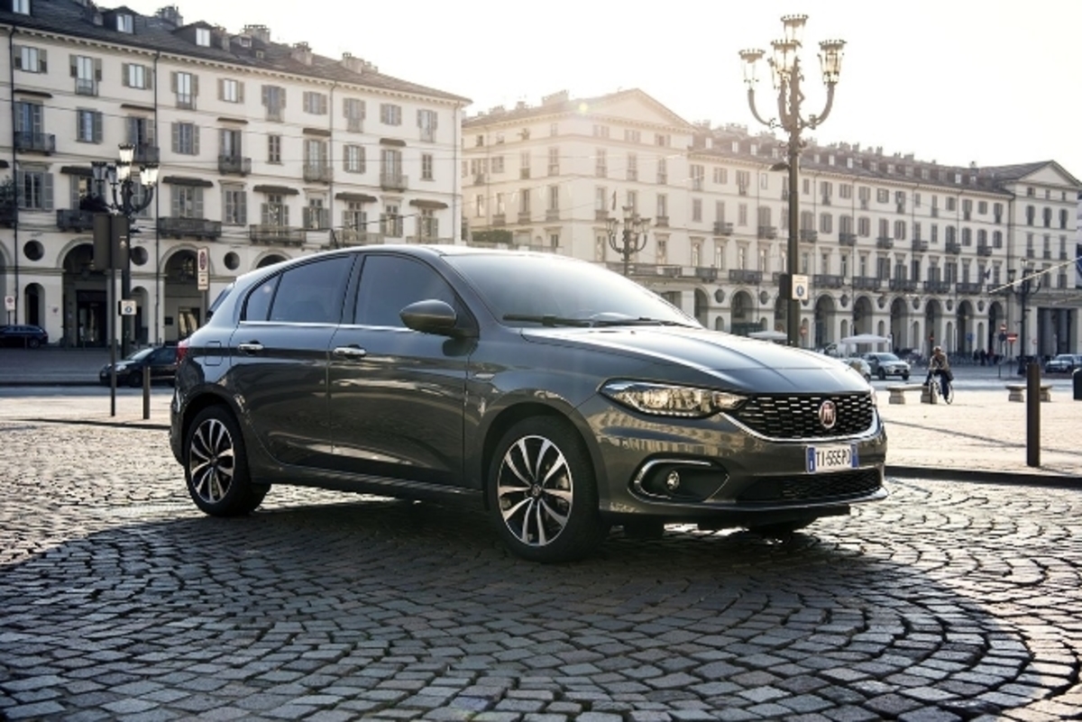 Fiat Tipo 5ΘΥΡΟ: Κάντε σήμερα Test-drive!