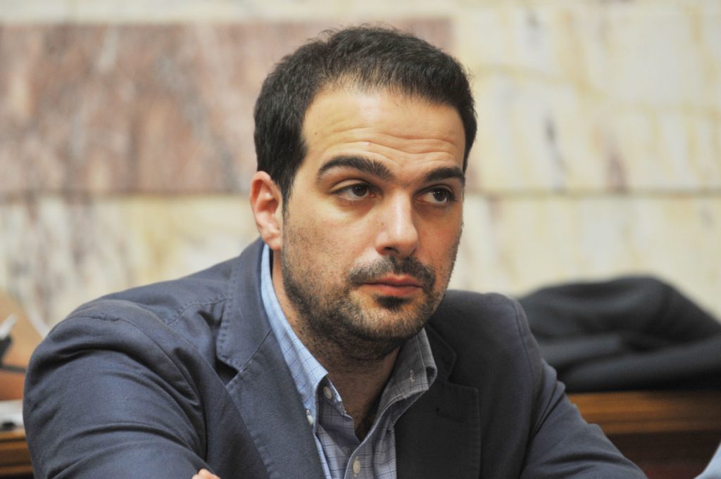 Σακελλαρίδης: Αν η συμφωνία δεν έχει τις ψήφους των βουλευτών του ΣΥΡΙΖΑ δεν μπορεί να παραμείνει η κυβέρνηση