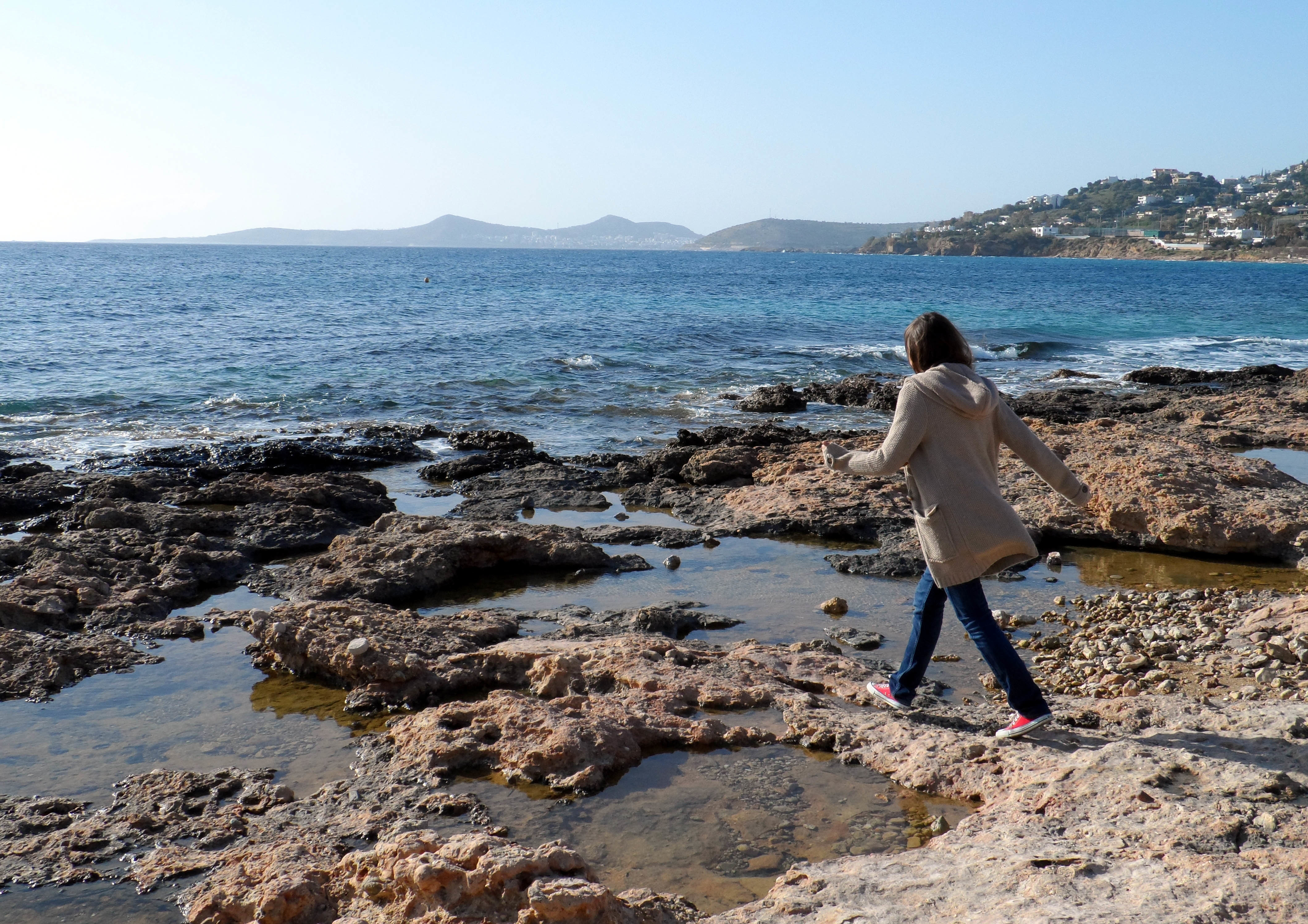 Καλοκαίρι μέσα στον χειμώνα με 25 βαθμούς – Τι καιρό θα κάνει την Τσικνοπέμπτη