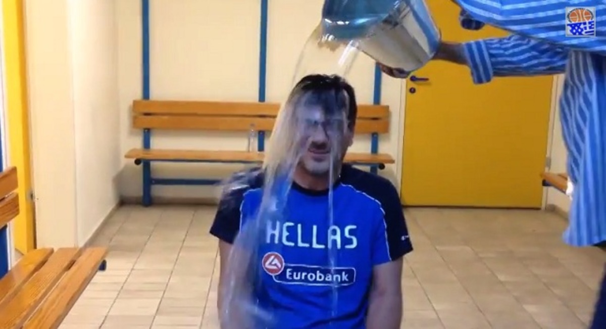 Ice bucket και πρόσκληση στον Μίτσελ ο Κατσικάρης! (VIDEO)