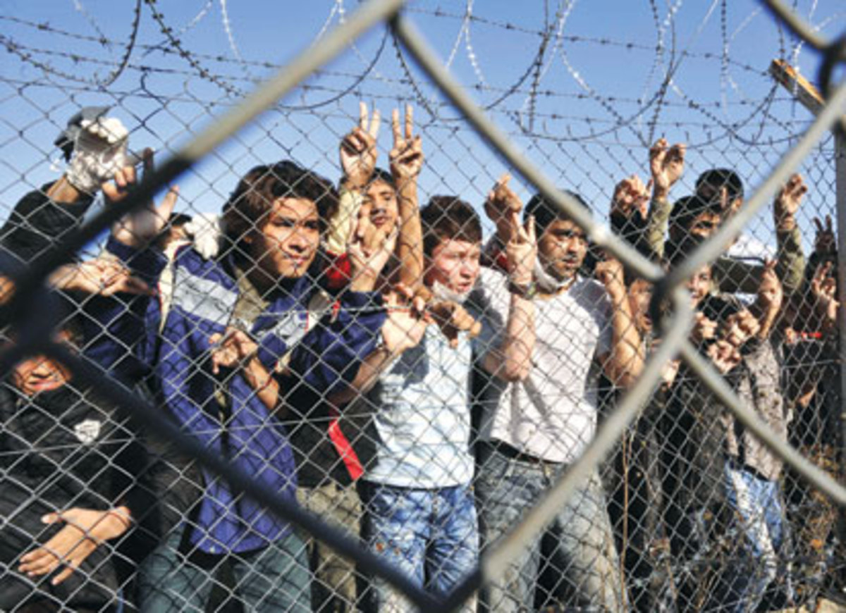 57.000 λαθρομετανάστες πέρασαν από Τουρκία σ΄ ένα μόνο χρόνο