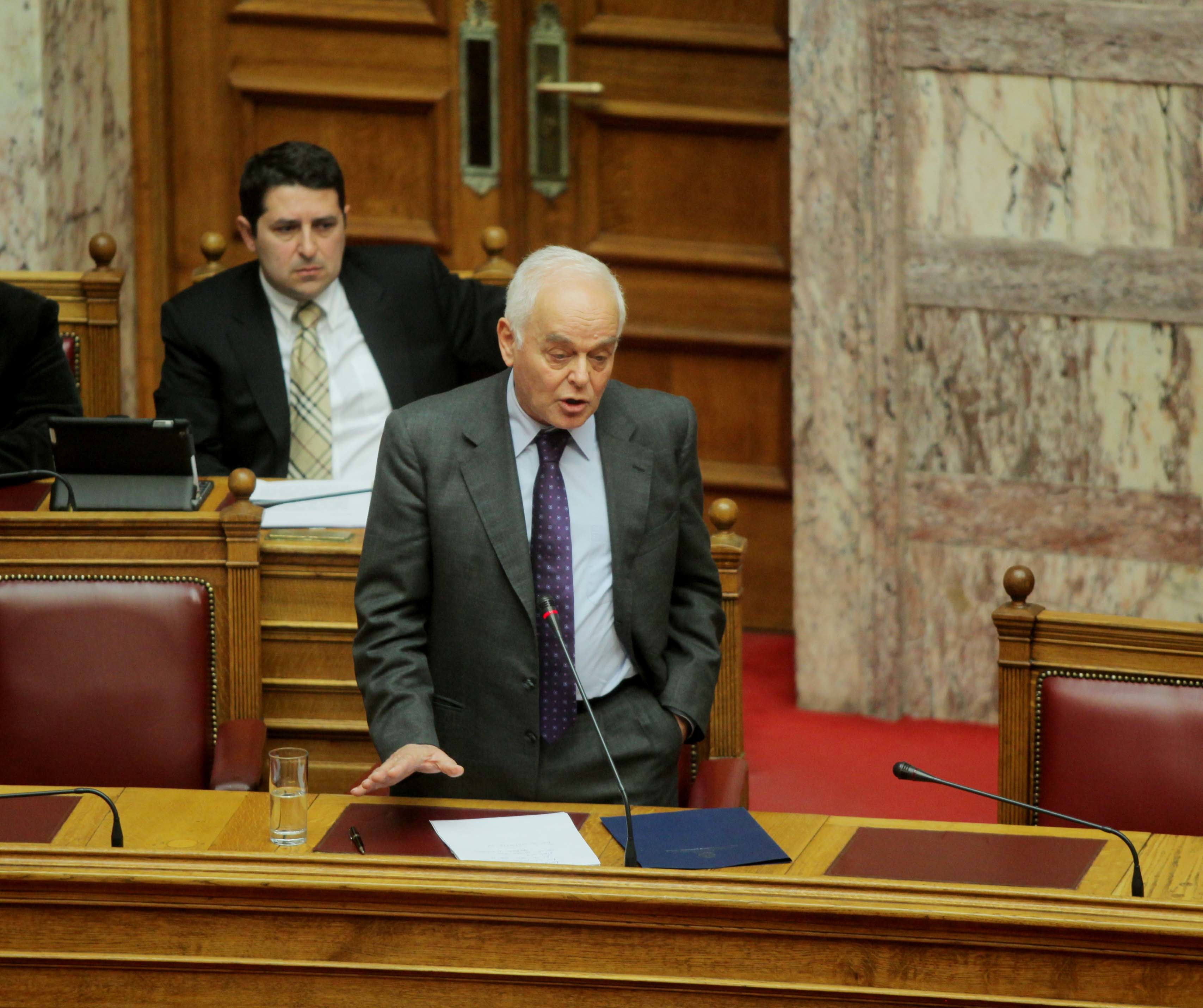 Παραιτήθηκε ο Μανιτάκης από το υπουργείο Διοικητικής Μεταρρύθμισης