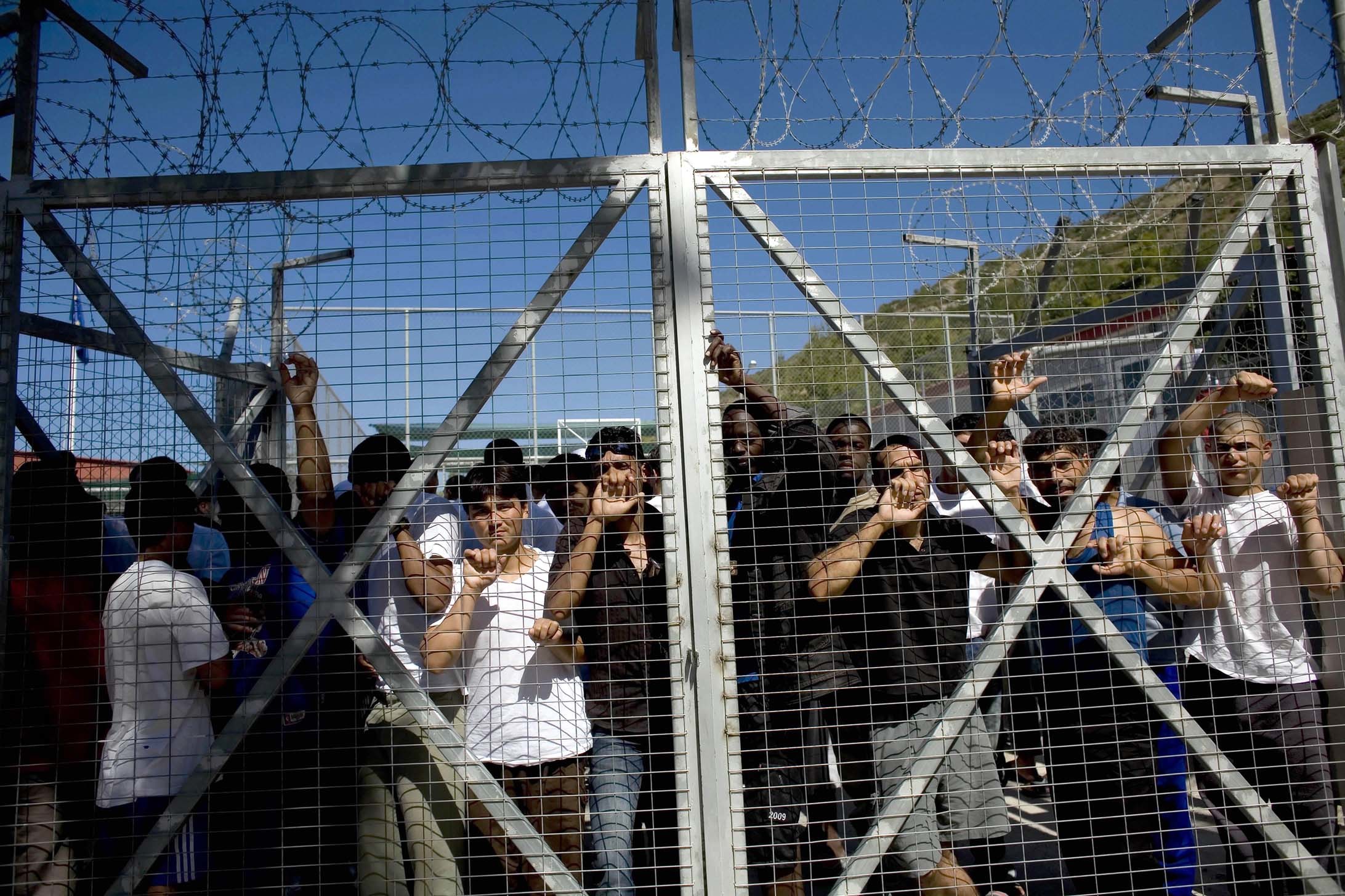 Πάνω από 8.500 παράνομοι μετανάστες έφυγαν απ’ την Ελλάδα