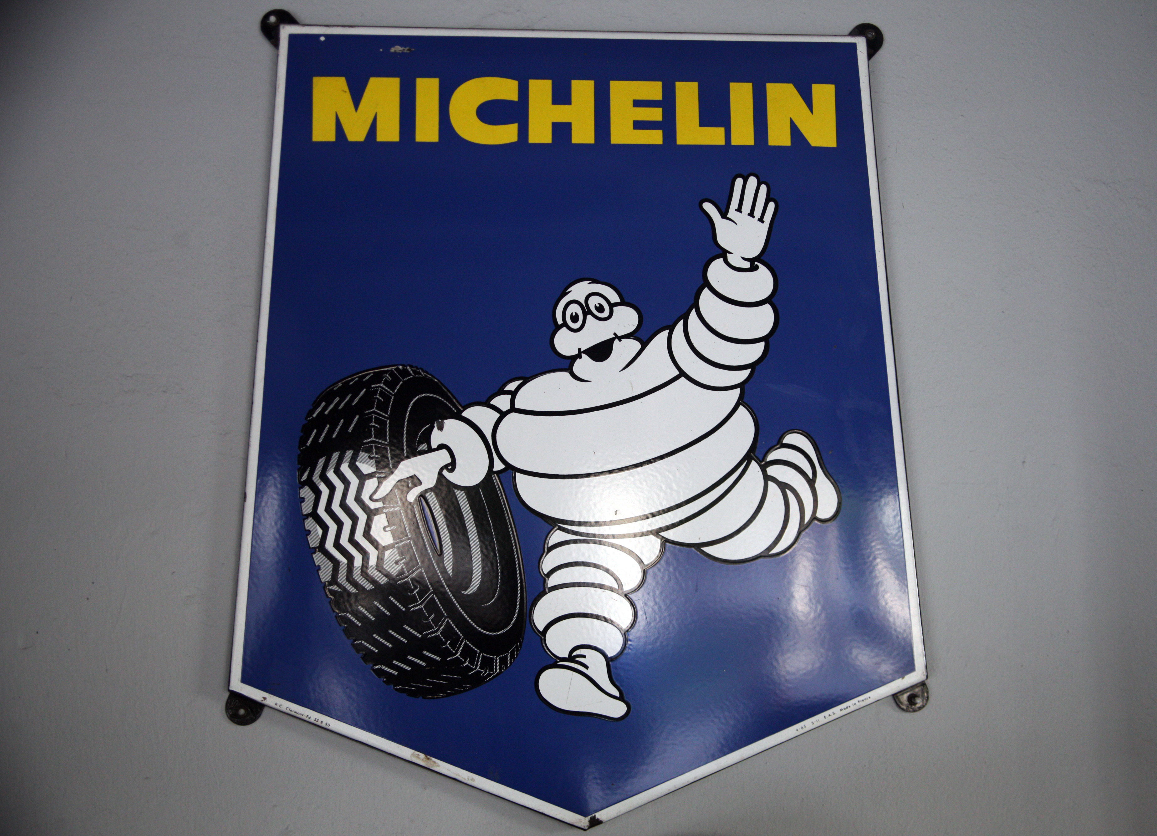 Διαψεύδει η Michelin οτι φεύγει από την Ελλάδα