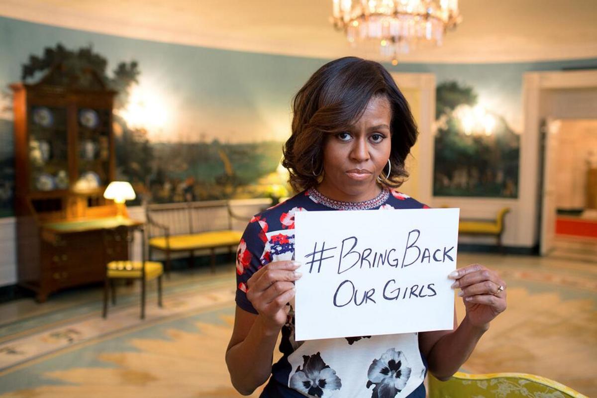 Έξαλλη η Μισέλ Ομπάμα από την απαγωγή των μαθητριών στη Νιγηρία